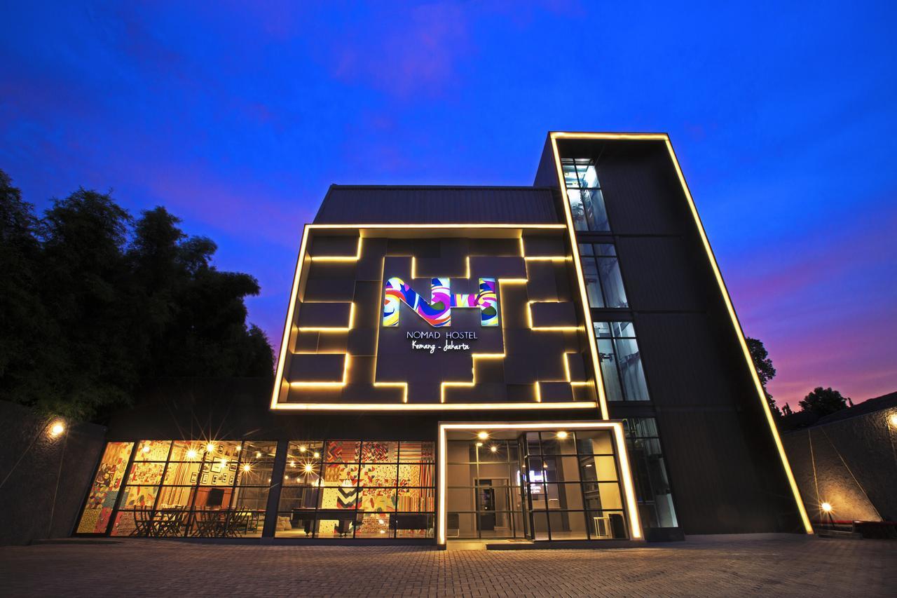 Nomad Hostel Kemang Jakarta Exterior photo