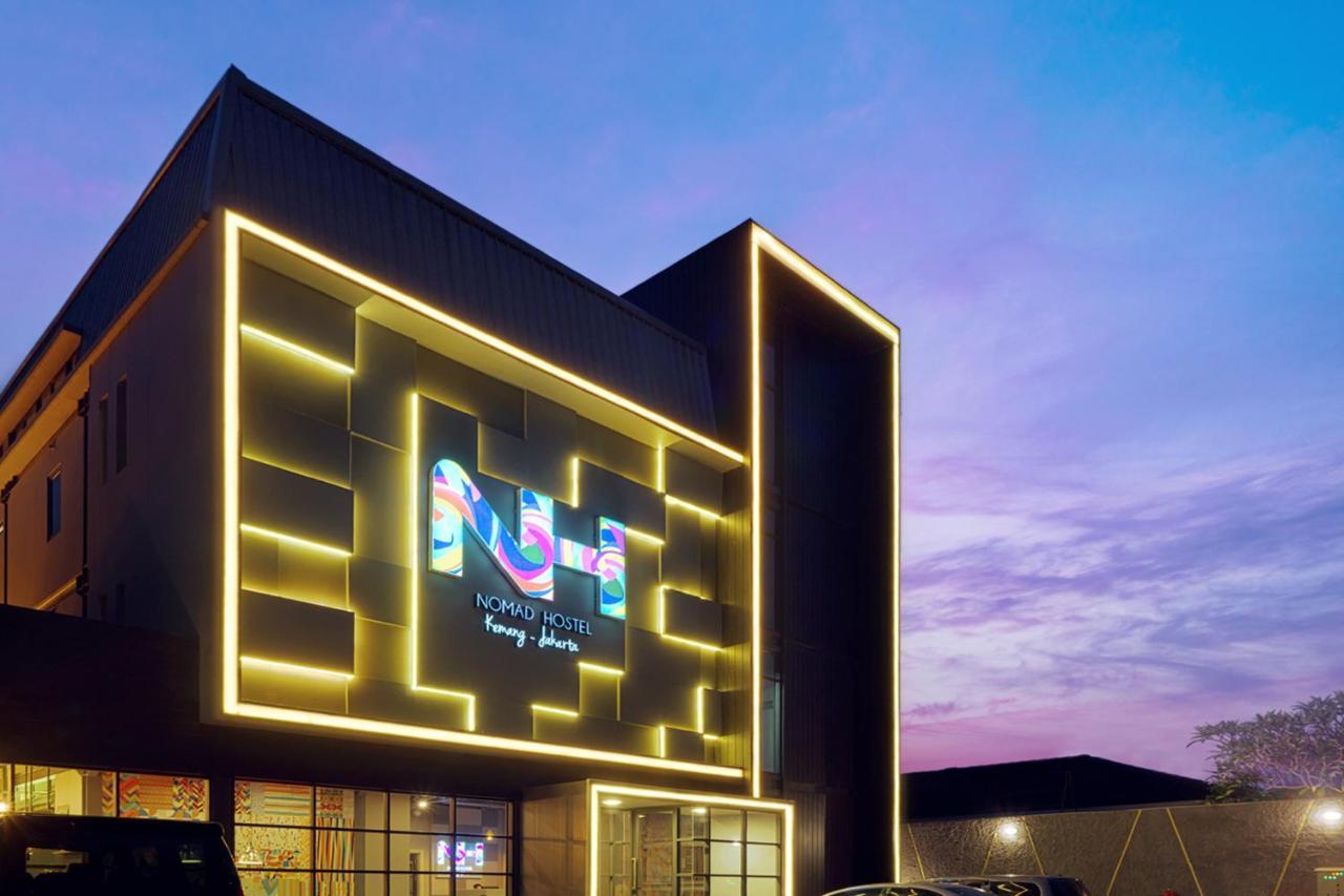 Nomad Hostel Kemang Jakarta Exterior photo