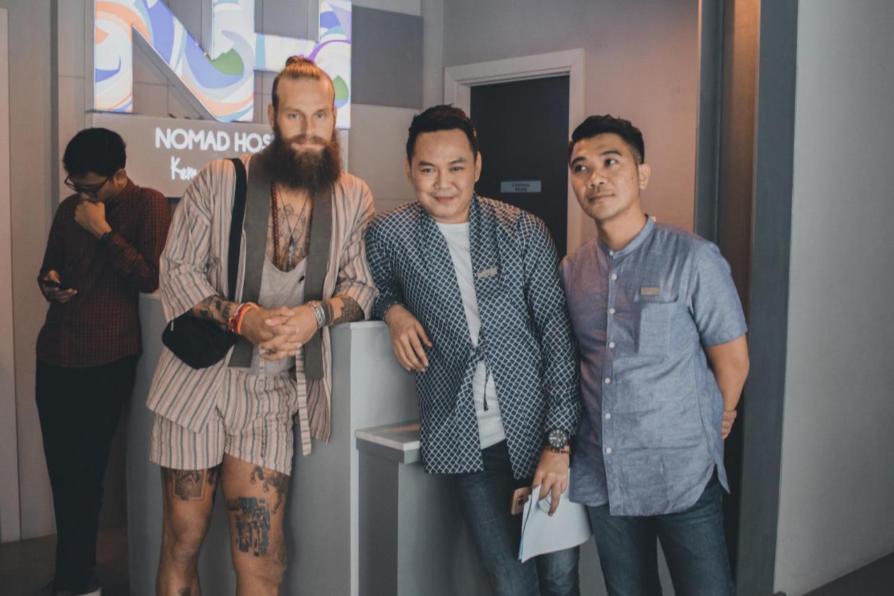 Nomad Hostel Kemang Jakarta Exterior photo